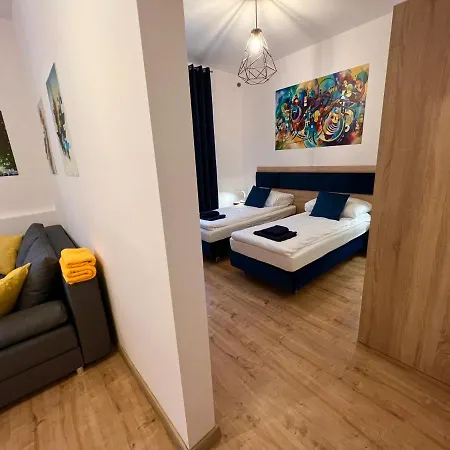 Apartamenty Koktajlove Kielce Exterior foto