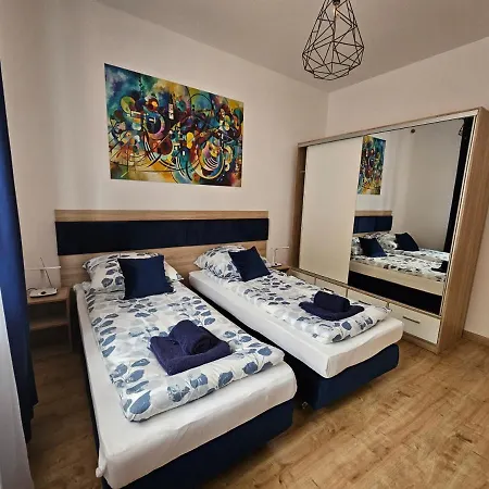 Apartamenty Koktajlove Kielce Exterior foto